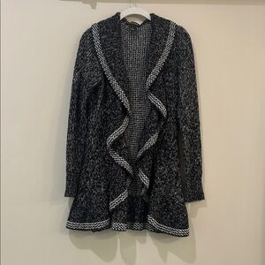 White House Black Market Women's Black and White Cardigan Sweater